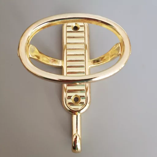 Metallgriff in Goldfarbe