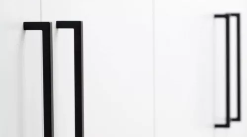 VIEFE U - Metall-Möbelgriff, Farbe Schwarz ,  Bohrung 192 mm  