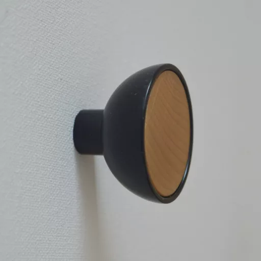 VIEFE BOL Fa / fém bútorgomb, mahagóni és matt fekete szín, 45 mm átmérő
