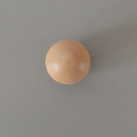 OLZA lakkozott bükk, fa bútorgomb