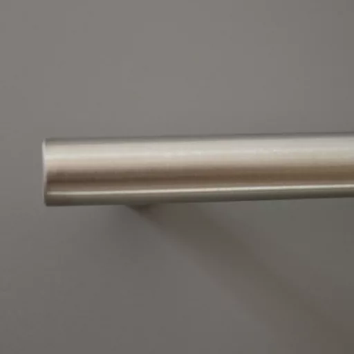 HRAZDA-Metall-Möbelgriff, Hohlstange, Edelstahl-Imitatfarbe, BA 96 mm