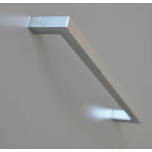 STRETCH Fém bútorfogantyú, fényes króm színű, 160 mm furattáv