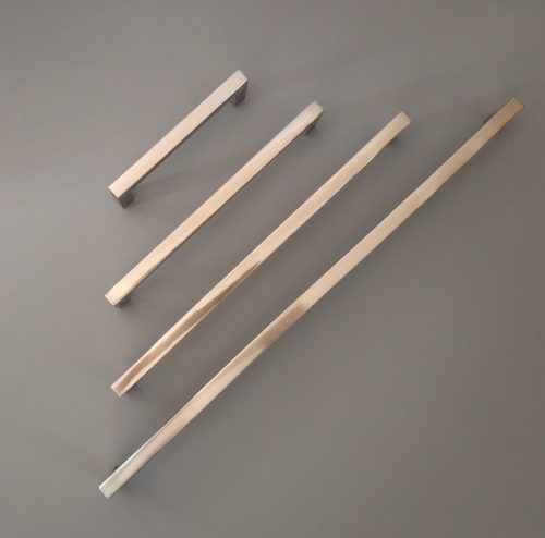 STRETCH Möbelgriff aus Metall, Farbe Nickel gebürstet, Bohrung 160 mm