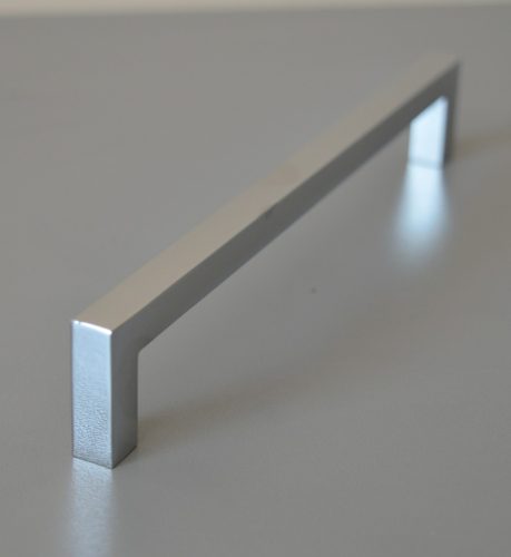 STRETCH Metall-Möbelgriff, Chrom poliert, BA 224 mm