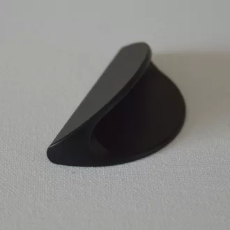   EMOJIE Matt schwarzer, gebogener Möbelgriff, Lochabstand 64 mm