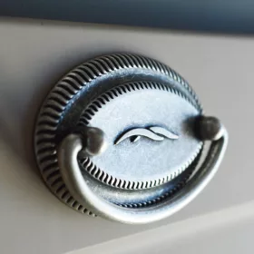   152306416 Old Silver, vintage stílusú, 64 mm furattávolságú bútorfogantyú