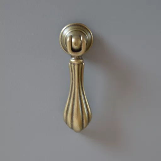 Hängegriff Schkeuditz, Landhaus, Klassisch, Zinkdruckguß, Bronzefarbig, Lange 68 mm