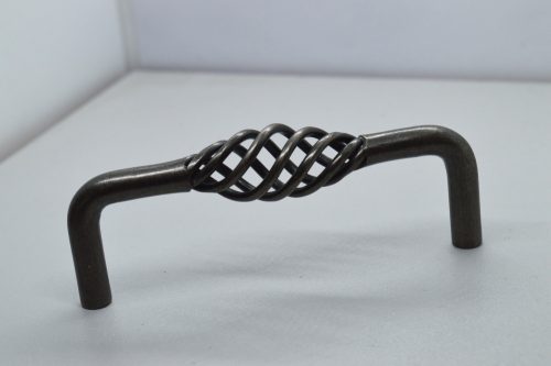 VIRELLA L, 96 mm Bohrungsabstand, ovale schwarze Farbe, gedrehte Form