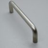 IDA Möbelgriff aus Metall, Farbe Nickel satiniert, Bohrung 128 mm