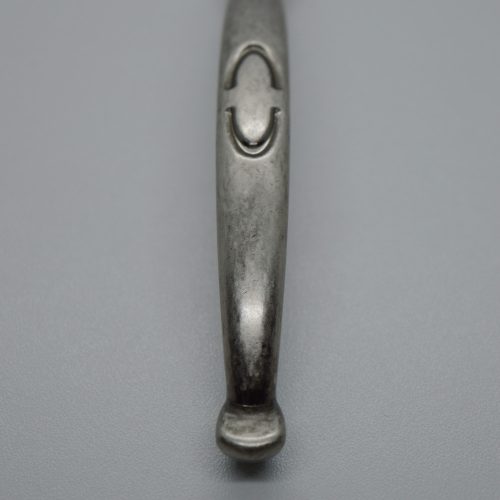 Antikstil, 128 mm Bohrungsabstand, antikschwarzer Möbelgriff