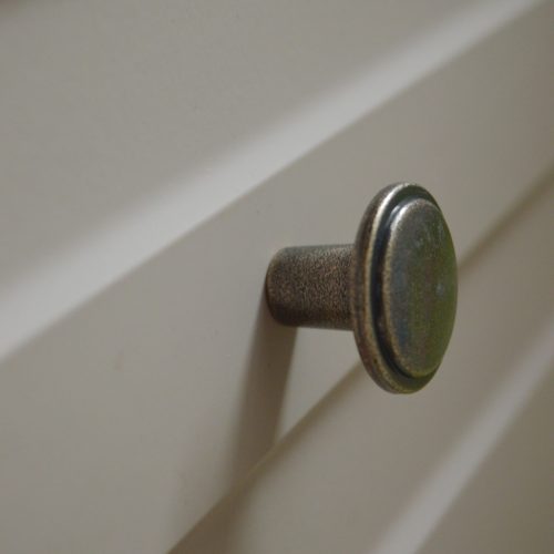 PINOT Möbelknopf aus Metall, Antik dunkles Bronze