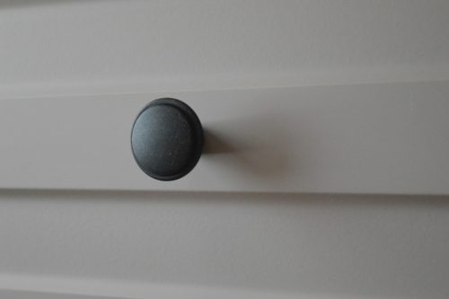 PINOT Möbelknopf aus Metall, antik schwarz