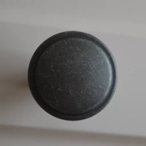 PINOT Antik fekete színű, fém bútorgomb 30 mm átmérő