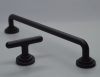 HUGO sötét antik fekete színű, Fém bútorfogantyú, 160 mm furattávval