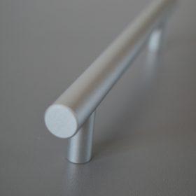   HRAZDA alumínium színű, fém bútorfogantyú, rúd, 320 mm furattávval