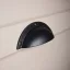 2313_FF, Fém bútorfogantyú, festette fekete színű, 64 mm furattávval
