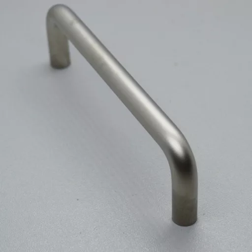 IDA Möbelgriff aus Metall, Farbe Nickel satiniert, Bohrung 160 mm