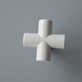 2351_Bézs színű, fém bútorgomb