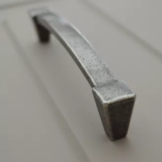   2366_NI Fém bútorfogantyú, antikolt nikkel szín, 128 mm furattávolság