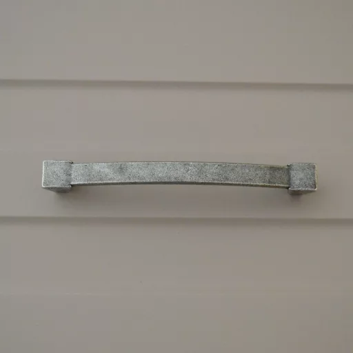 2366_NI Fém bútorfogantyú, antikolt nikkel szín, 128 mm furattávolság