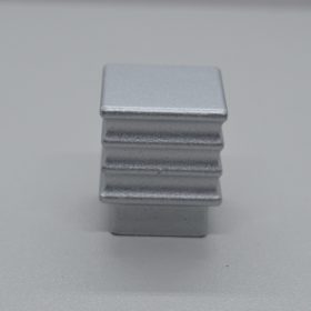 2372 - matt króm színű bútorgomb