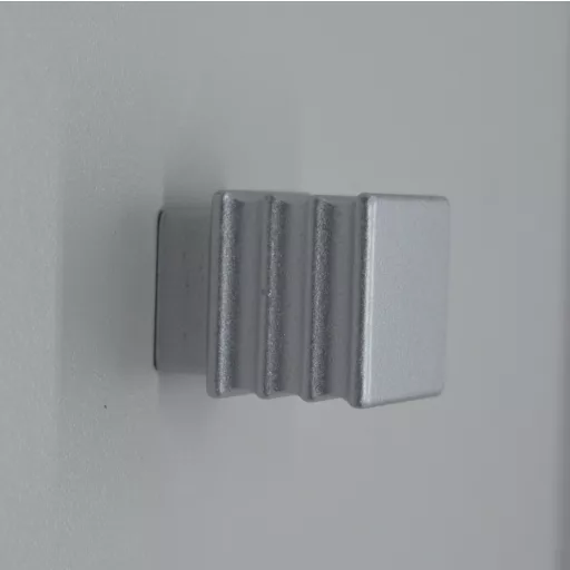 2372 Möbelknopf aus Metall, matt verchromt