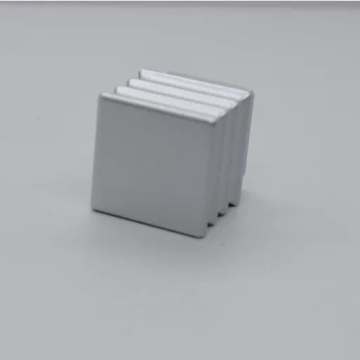 2372 Möbelknopf aus Metall, matt verchromt