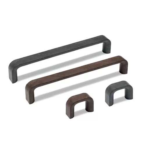 24.4206.02 CISSI Möbelgriff, 160 mm Bohrung – Farbe: Kaffeebraun