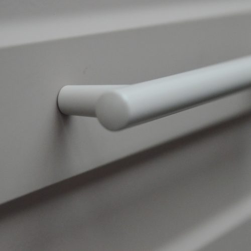 2546_128_bézs, rúd fogantyú, Bézs színű, fém bútorfogantyú 128 mm furattáv