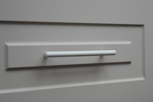 2546_128_bézs, rúd fogantyú, Bézs színű, fém bútorfogantyú 128 mm furattáv