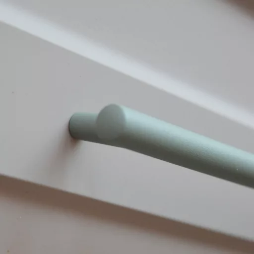 2546_128_Oliva , Stangengriff, Oliva Metall-Möbelgriff mit 128 mm Bohrung