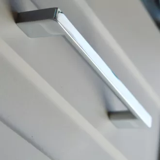 2576_KR128 Metall-Möbelgriff, Farbe Chrome, Bohrung 128 mm