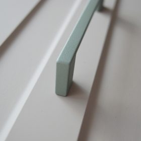   2576_PS8_128  fém bútorfogantyú, oliva színű, 128 mm furattávval