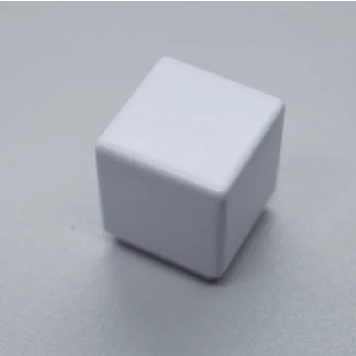 Weiß lackiert, Knopfgriff aus Metall