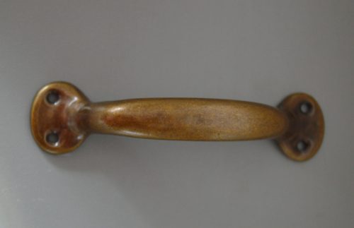 KIFUTÓ! 3308_71 Antikolt fém pajtaajtó fogantyú, kicsi