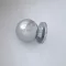 Möbelknopf aus Metall in glänzendem Chrom