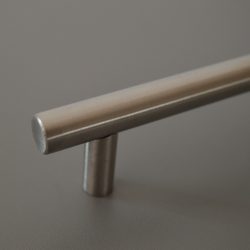   HRAZDA Möbelgriff aus Metall, Stange, Farbe Nickel gebürstet, BA 128 mm