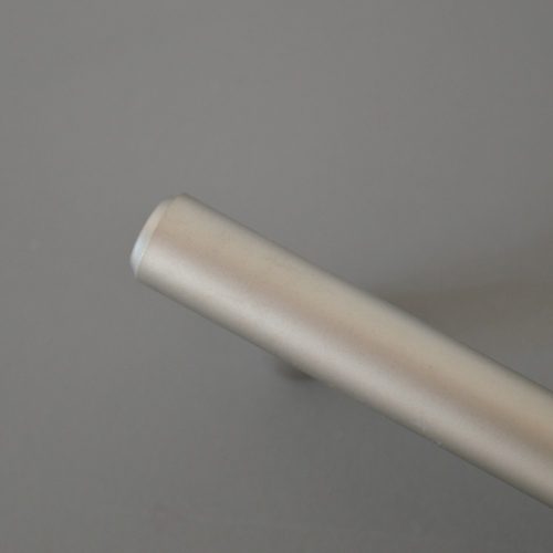 HRAZDA Metall-Möbelgriff, Stange, Farbe Satinierter Nickel, BA 192 mm