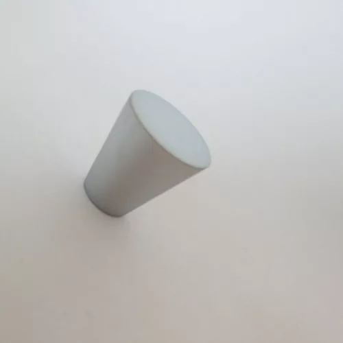 Möbelgriff aus Metall