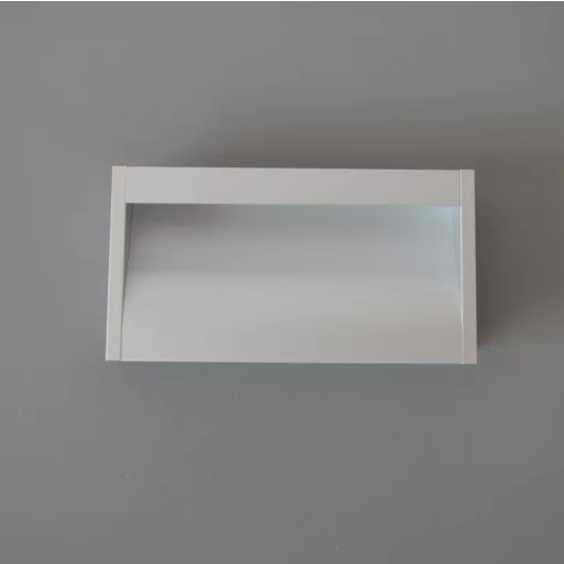 ANETTA fém, négyszögletes, süllyeszthető bútorfogantyú, alumínium színű, 96 mm furattávval