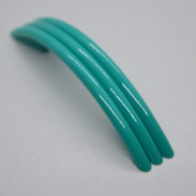   Műanyag bútorfogantyú, zöld színű, 64 mm furattávval, 10 db