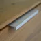 4394_128_alu Metall-Möbelgriff, Kantenmontage, alu, 128 mm Lochabstand