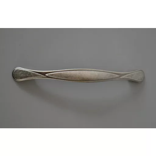 5033AL128-Möbelgriff aus antikisiertem schwarzem Metall mit 128 mm Lochabstand