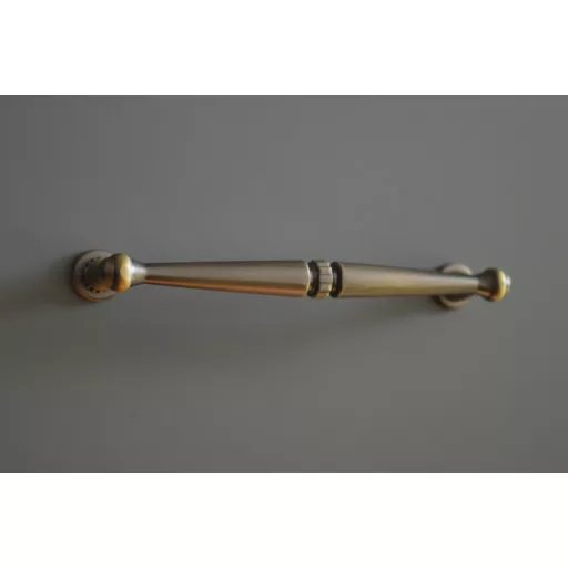 5263_160 -Antikupferbeschichteter Metall-Möbelgriff aus Messing, 160 mm Bohrung