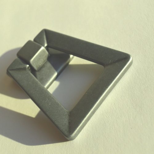 Fém bútorgomb, antik fekete  színű