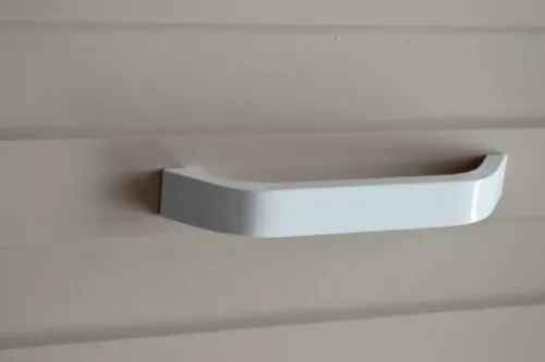 6068_FE Weiss Metall-Möbelgriff mit 128 mm Lochabstand