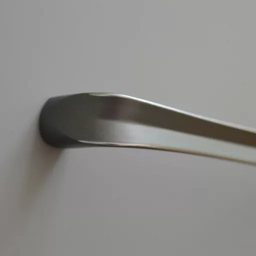 Titanium grey 128 mm Metall-Möbelgriff