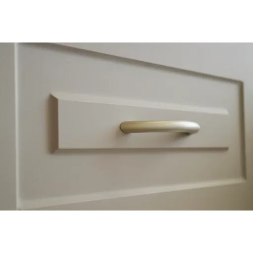 6708_96 Kunststoff-Möbelgriff in Farbe Nickel matt, Bohrung 96 mm 