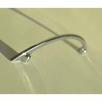 Möbelgriff aus Metall in glänzender Chromfarbe