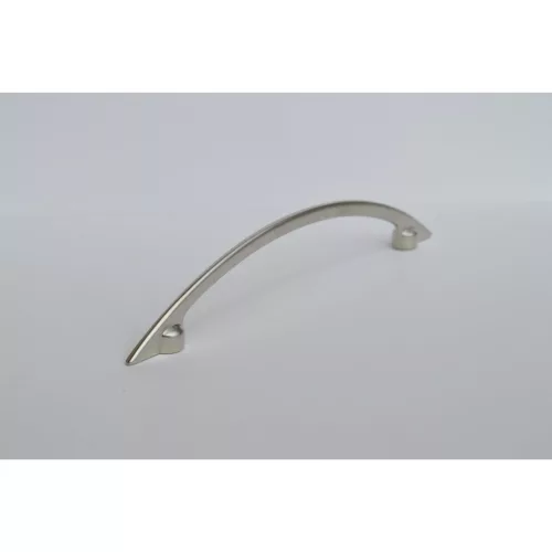 Möbelgriff aus mattnickel-farbigem Metall